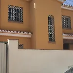 Uf Holiday Villa