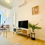 Bajo C - Design & Comfort In Ruzafa Soho