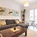 3 Bedroom Flat In Historic Centre