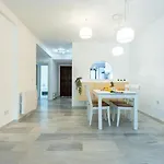 Faro'S Marbella Apartment - Monte Paraiso