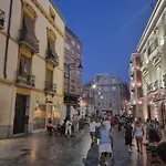Casa Centro: Historic City Center Apartment In Cartagena - Charming & Central