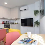 Estudio Con Encanto En Malaga Centro By Rent Me