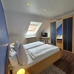 Hotel Am Schenkelberg
