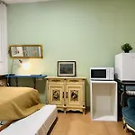 Mirador 2 Del Mercado Central - Habitacion Con Bano Privado En El Centro De La Ciudad Vella