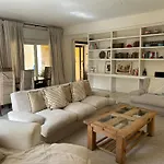 Villa Chica