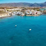 Hidalgos Hideaway - La Caleta