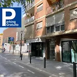 Apartamento Con Parking Gratis En El Centro, 2 Dormitorios