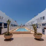 Duplex Con Terraza Y Piscina