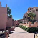 Oasis Coto Real Apartments