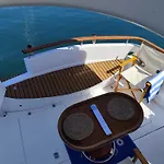 Boat Cardeli