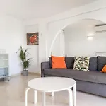 Awesome Apartment In Fuengirola With Wifi