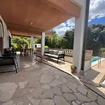 Country House Godall