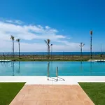 1º Linea De Playa Con Piscina Panoramica & Parking