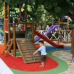 Camping & Resort La Torre Del Sol