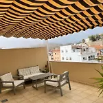 Apartamento Aire De Mar, Top Floor Flat With Sea Views And Two Terraces