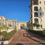 Luxury 3 Bed Apartment Marina De La Duquesa, Huge Terrace Pool Views, 500 Meters To Beach