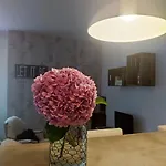 Apartamento En Planta Baja De Chalet