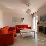 Casa De Ensueno En La Playa Con Vistas Al Mar