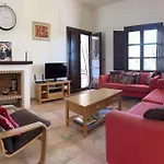 Villa Aan Golfbaan Met Prive Zwembad