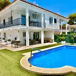Chalet Con Piscina Privada En Alcocebre