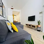 New Industrial Design Flat In Russafa Soho