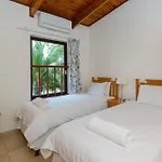 San Lameer Villa 3120 - 3 Bedroom Classic - 6 Pax - San Lameer Rental Agency