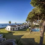 Vivi Homes - Nico Pool, Terrace & Sea View