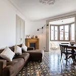 B41 - Apartamento Para Grandes Grupos En Bcn Centro