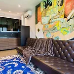 Luxury Two Bedrooms Apartment