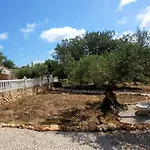 Las Aguilas, Casa Catala