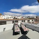 La Casa Del Arco