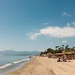 Cozy Holiday Home By The Beach In Costabella, Marbella