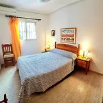 Apartamento Bajo 2 Dormitorios En Veramar 2 Con Jardin