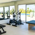 Vitta Nature - 3 Bed - Pool & Gym - Sea View