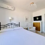 Apartamentos Turisticos Santo Rostro