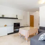 Holidays2Malaga Ventura Apartment Close Old Town