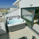 Livingtarifa Africa View I
