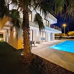 Casa Blanca - 3710