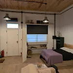 Estudio Bajo Estilo Industrial