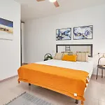 Frontline Vacation Home A86 2