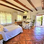 Hotel-Apart Cortijo Las Pinas