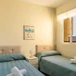 Sunny Hideaway Guadalmar