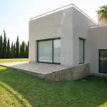 Belvilla By Oyo Villa Sant Andreu De Llavaneres
