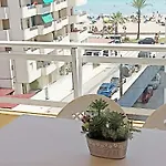 Apartamento Centrico En La Playa Con Piscina.