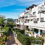 Sunset Golf Apartment Estepona