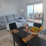 Apt De 3 Dormitorios A 3 Minutos En Coche De La Playa