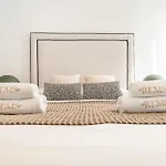 Delightful And Bright Apartment In Center By Rems