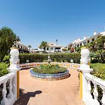 Few Minutes Walk To The Beach, Restaurants, Bars, Supermarkets And More!