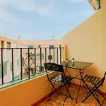 Cozy Apartment In Los Alcazares