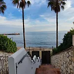 Marbella Suite